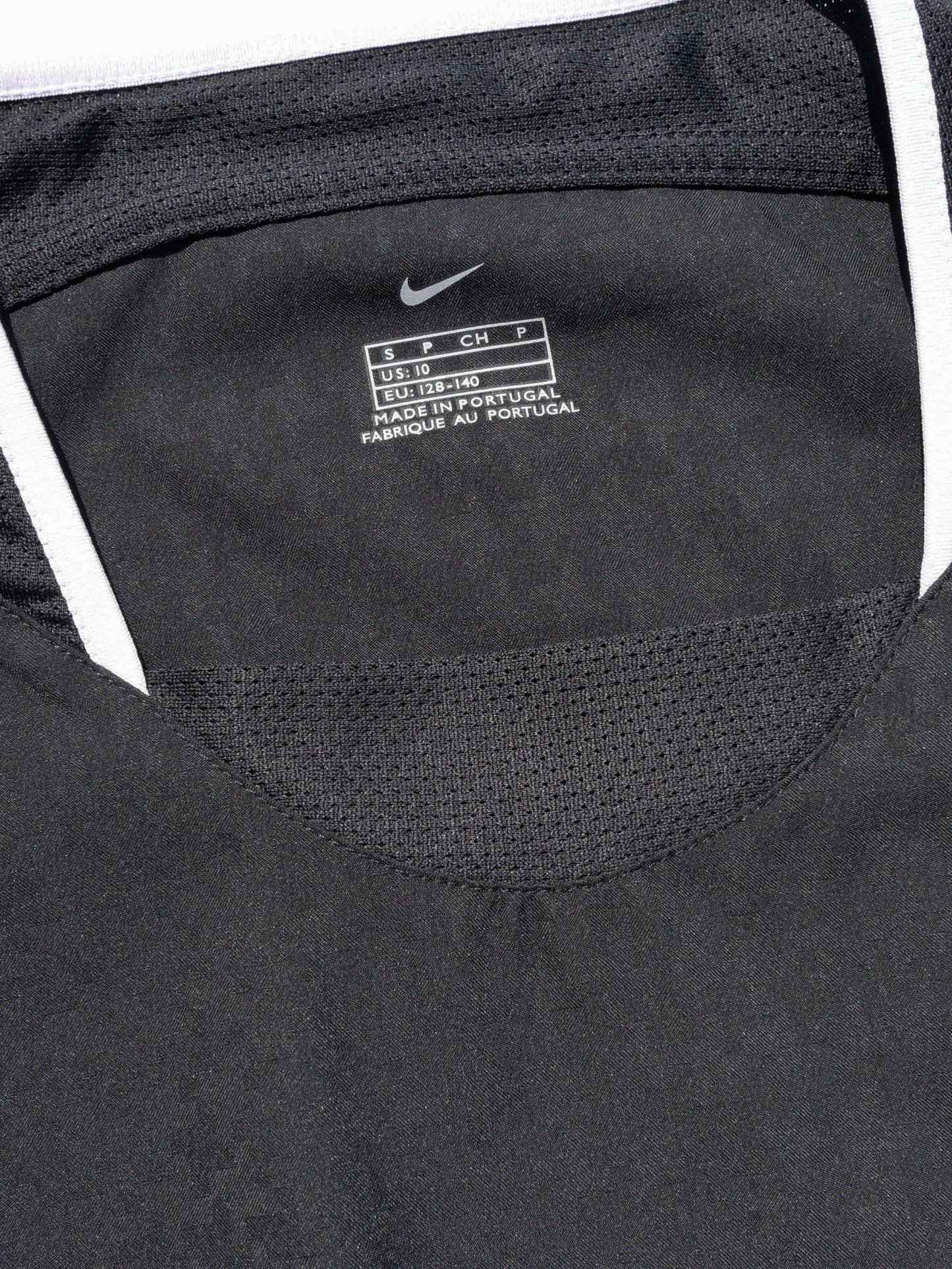 Manchester United 2003 Away Shirt – Nike x Vodafone