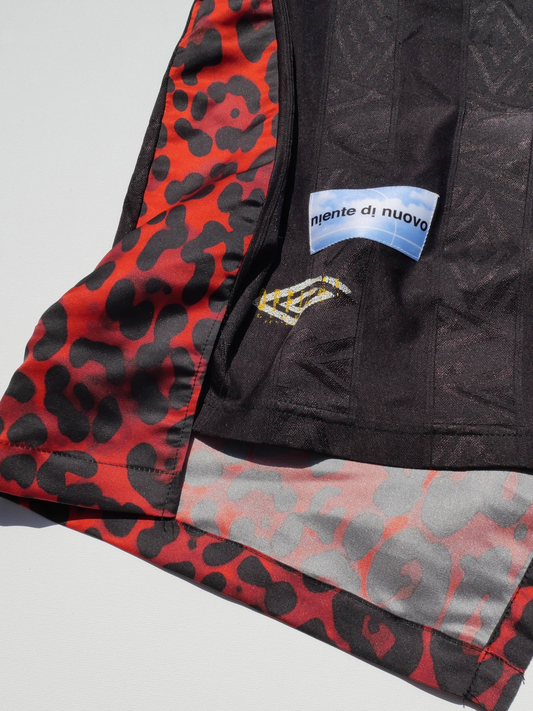 Manchester United 1993–95 Away Shirt – Reimagined by Niente di Nuovo