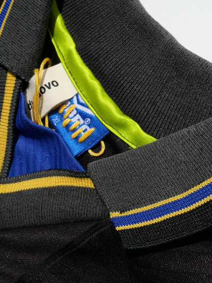 Manchester United 1993–95 Away Shirt – Reimagined by Niente di Nuovo