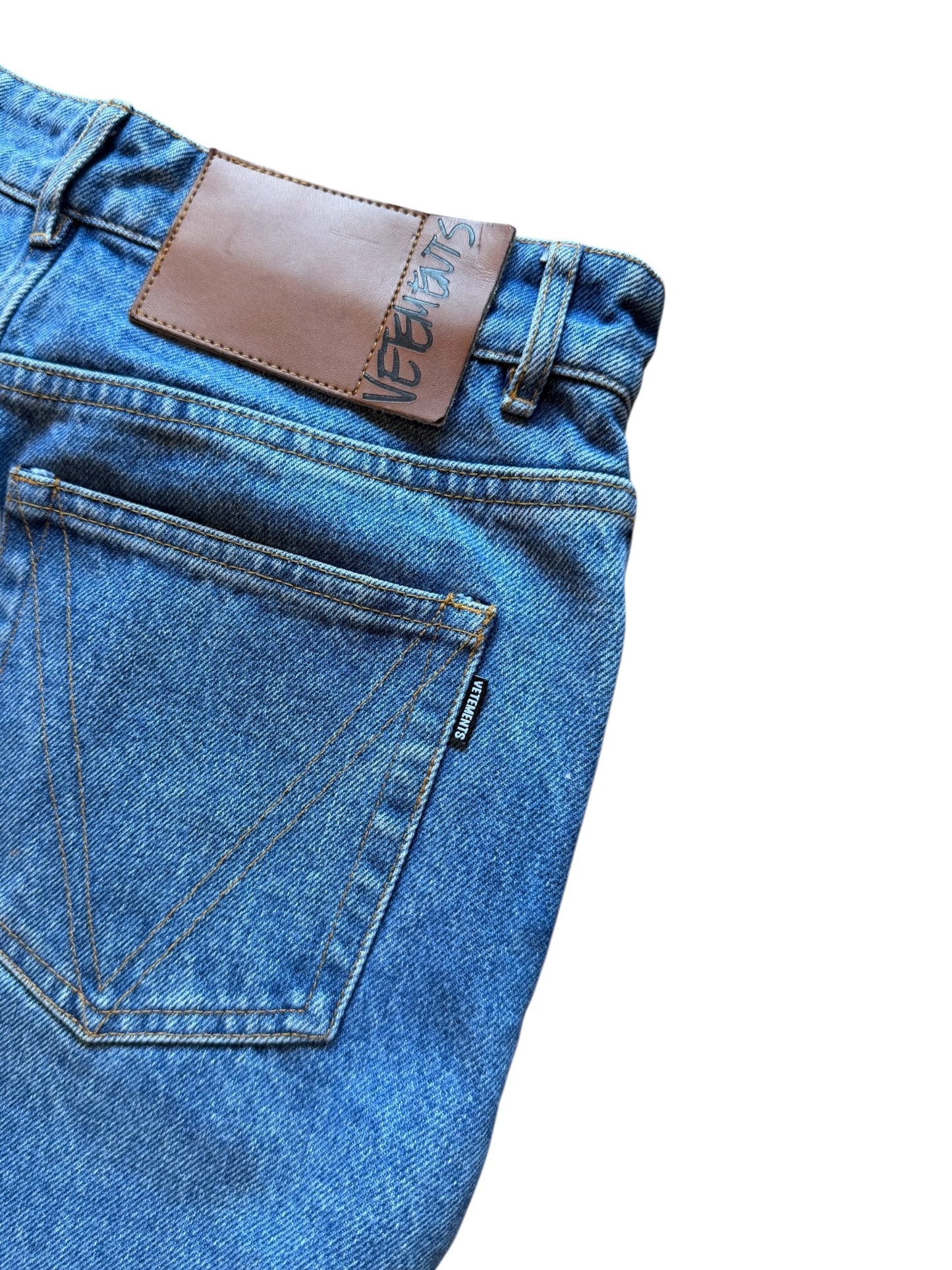 Vetements CENSORED jeans